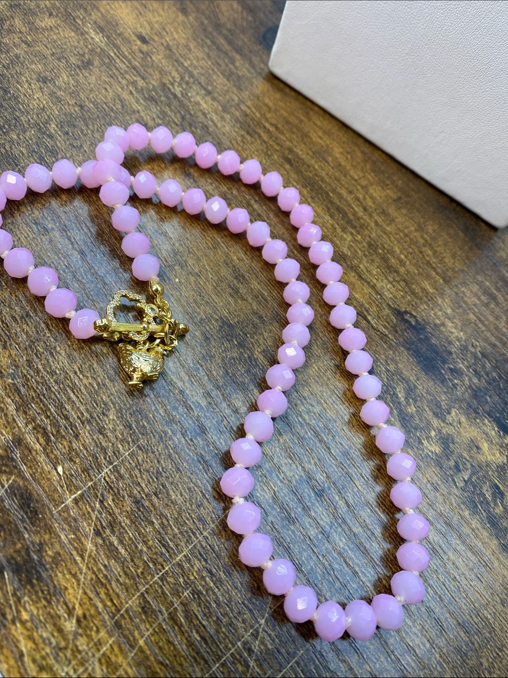 #23 Pink Faceted Glass hand knotted necklace 20 inch Aprilsplace - Picture 4 of 5
